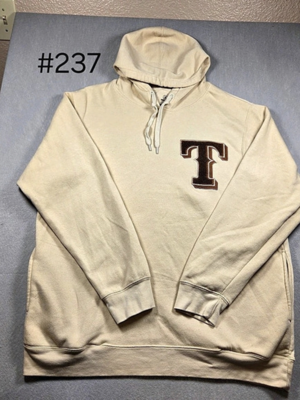 Stitches Texas Rangers MLB Chenille Applique Pullover Hoodie MLB Size XL